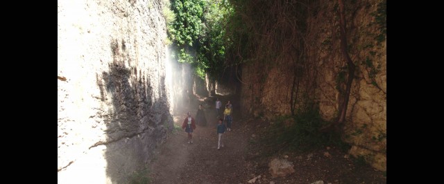 Masal Şatosu: Gizemli Misafir Fotoğrafları 4